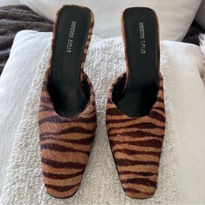 HANNAH BELLA Brown Animal Print Leather Mule Heel Shoes Size 6 Fit like a size 7